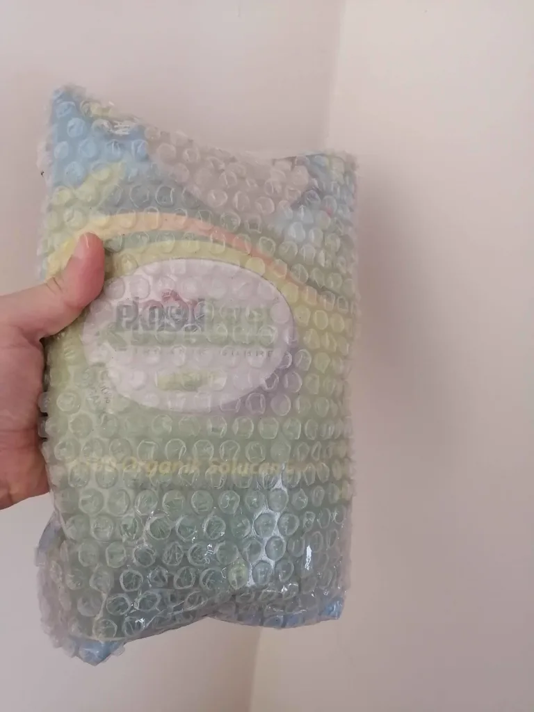 Image #1 from E** Y**